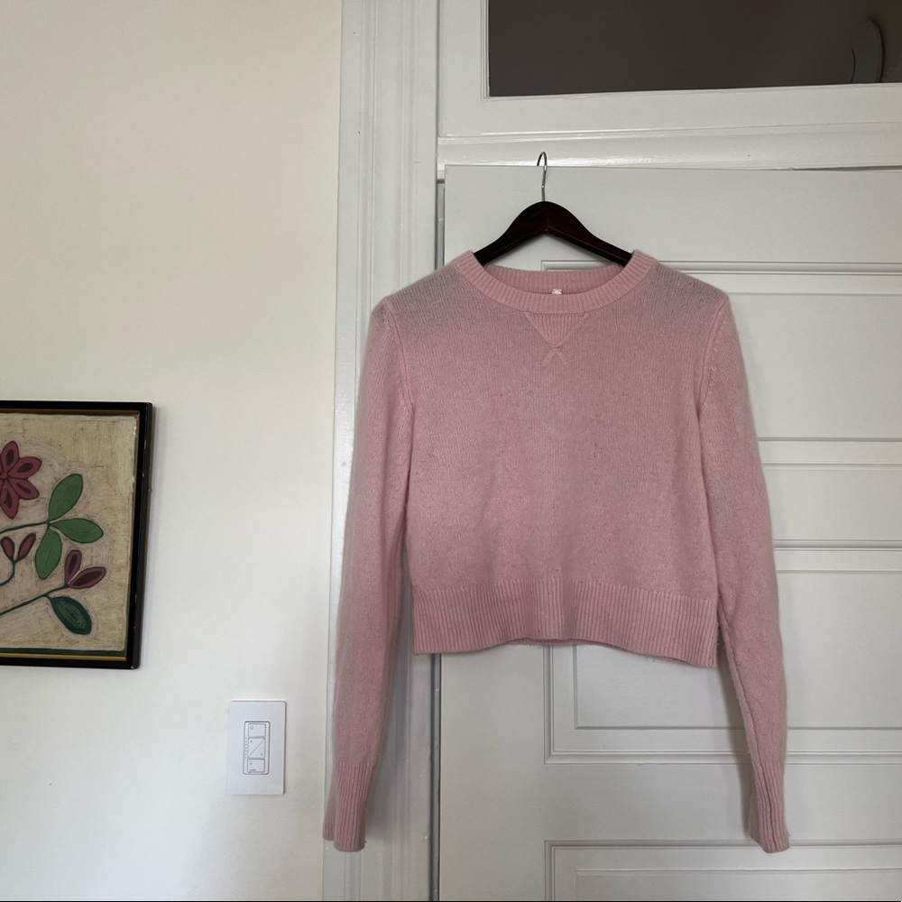 Babaton cashmere sweater. Size L.